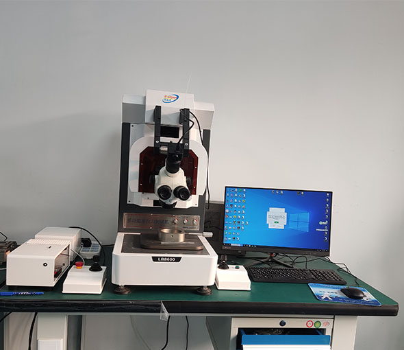 客户上门拜访,测试某产品在便携式推拉力测试机上的使用情况